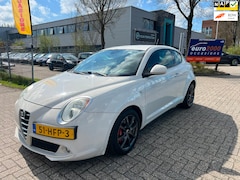 Alfa Romeo MiTo - 1.4 T Sport - MEDIA SCHERM - new. distr.196 dkm 2024