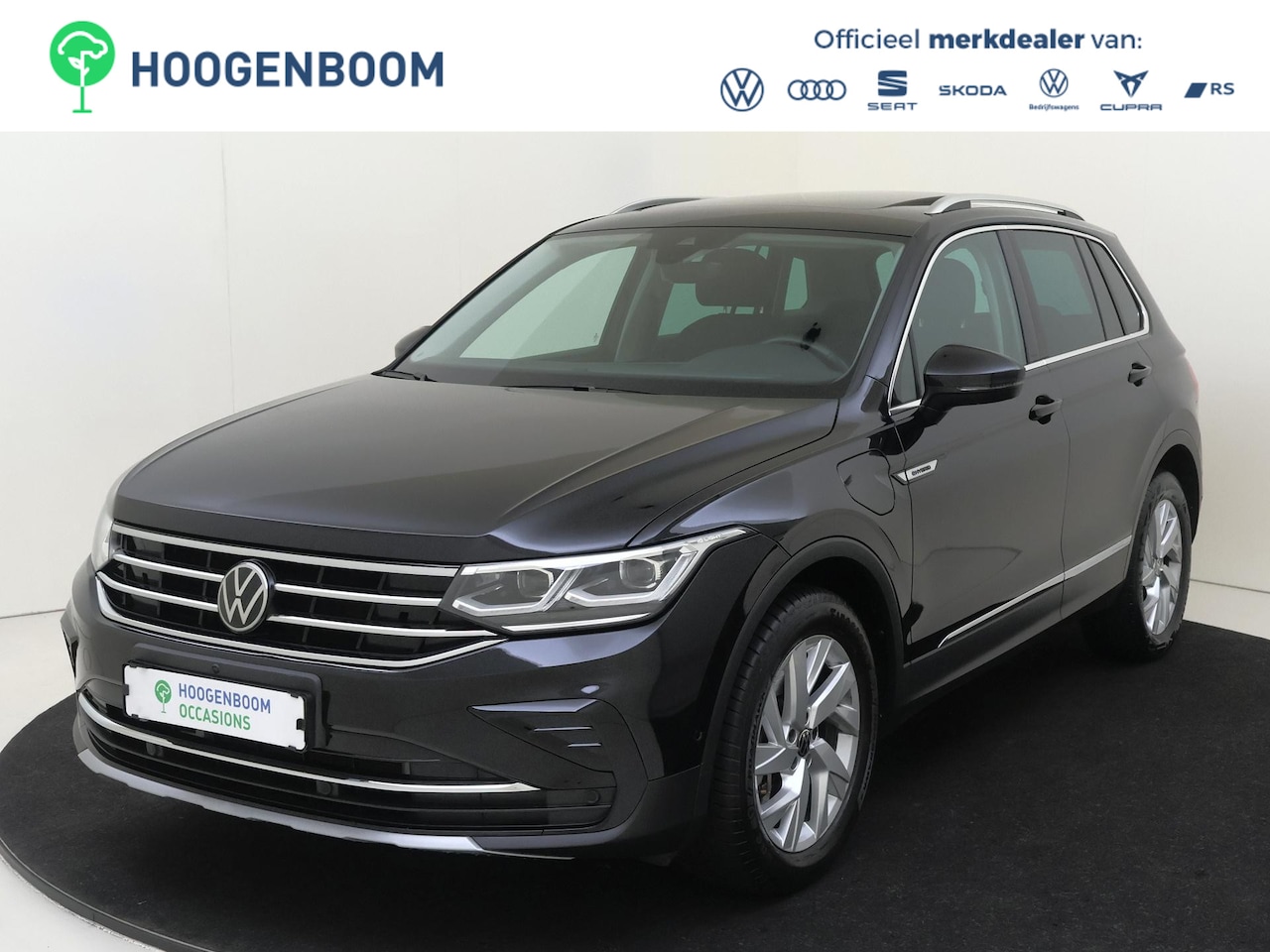 Volkswagen Tiguan - 1.4 TSI eHybrid Elegance | SoH 100% | Panoramadak | Trekhaak | 360 camera | 3-zone airco | - AutoWereld.nl