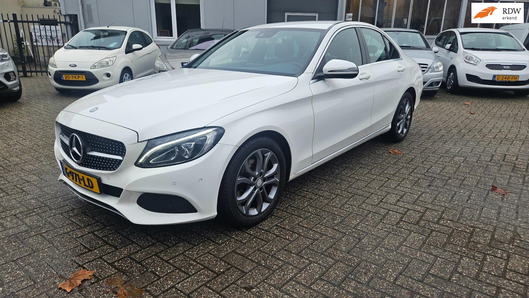 Mercedes-Benz C-klasse - 180 PRESTIGE/MEMORY/ZEER NETTE AUTO/ - AutoWereld.nl