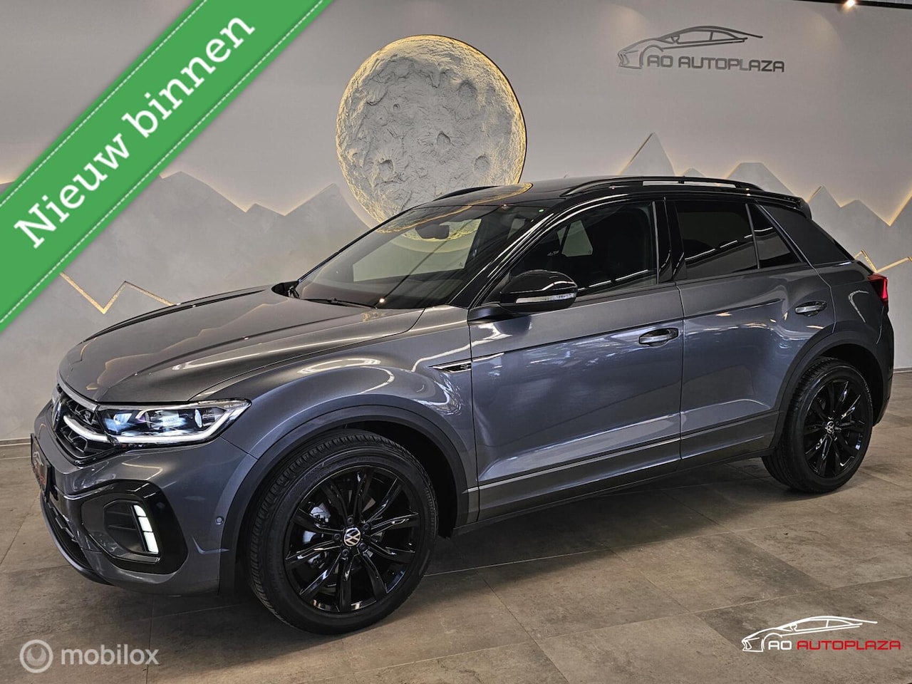 Volkswagen T-Roc - 1.5 TSI 3x R-line Panorama/Keyless/Beats/Twotone - AutoWereld.nl