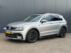 Volkswagen Tiguan - 2.0 TSI 4Motion Highline / R-Line / Panoramadak / Trekhaak / LED / Adaptive Cruise / Org.