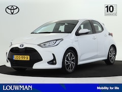 Toyota Yaris - 1.5 Hybrid 115 First Edition Navigatie | Licht Metalen velgen | Apple Carplay/Android auto