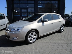 Opel Astra - 1.6 Edition 146dkm 5drs Airco Cruise Trekhaak Org NL