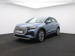 Audi Q4 e-tron - 35 edition Advanced 55 kWh 92% SOH l Warmtepomp l LED l Elektris