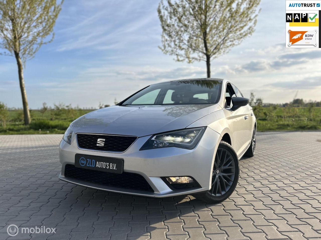 SEAT Leon - 1.2 TSI |CARPLAY|APK|CRUISE CONTR|AIRCO|ISO-FIX| - AutoWereld.nl