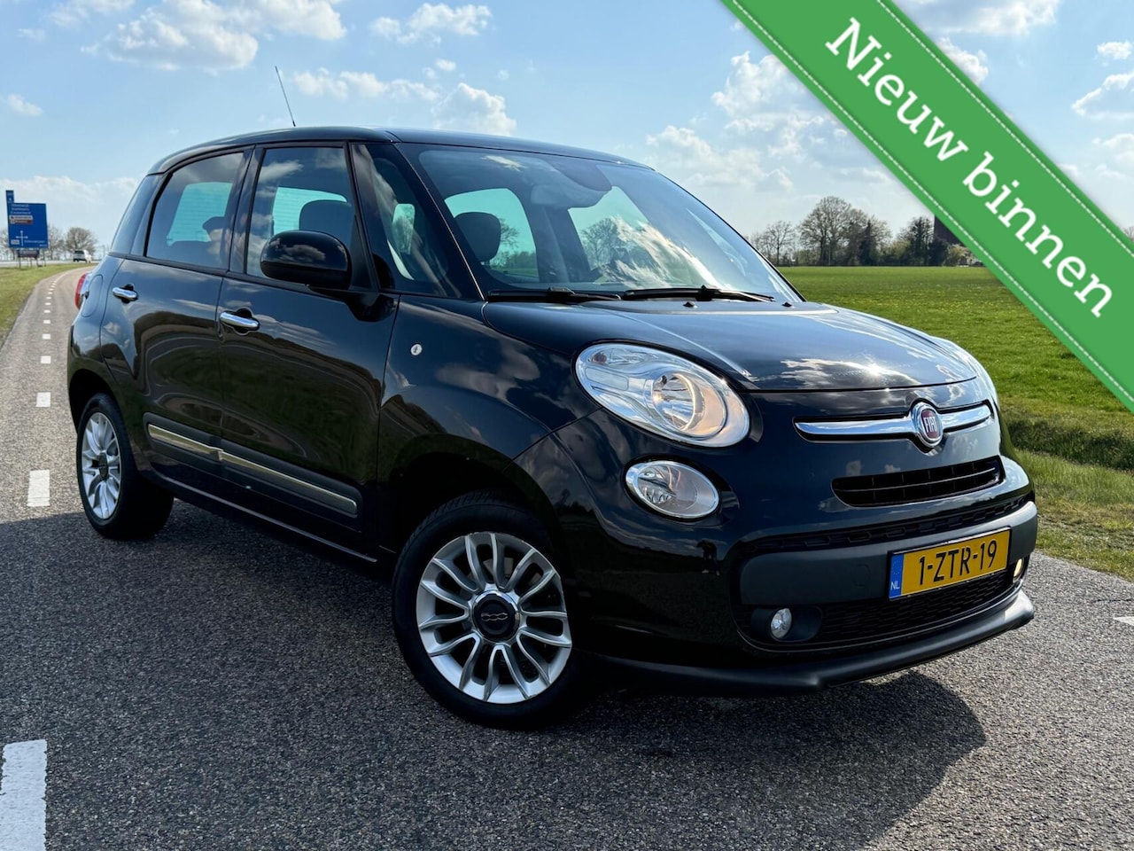 Fiat 500 L - 0.9 TwinAir Lounge 105pk | Pano - AutoWereld.nl