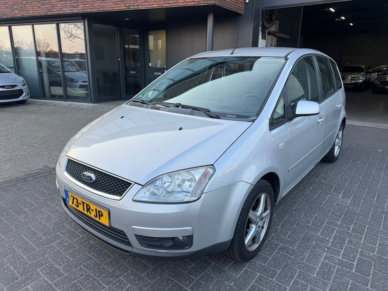 Ford Focus C-Max - 1.6-16V Futura CRUISE CLIMA APK 2027 - AutoWereld.nl