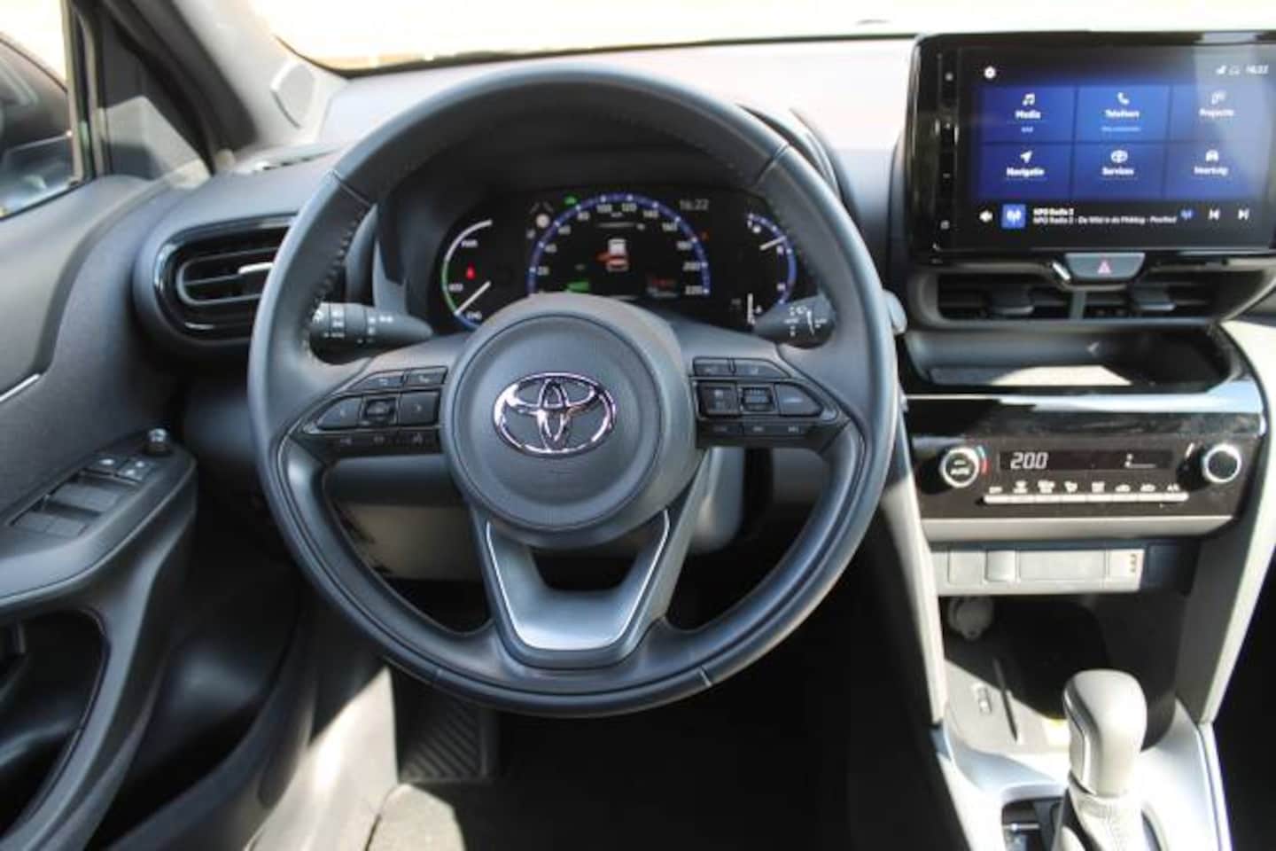 Toyota Yaris Cross - 1.5 VVT-I Hybrid 116pk CVT Team D