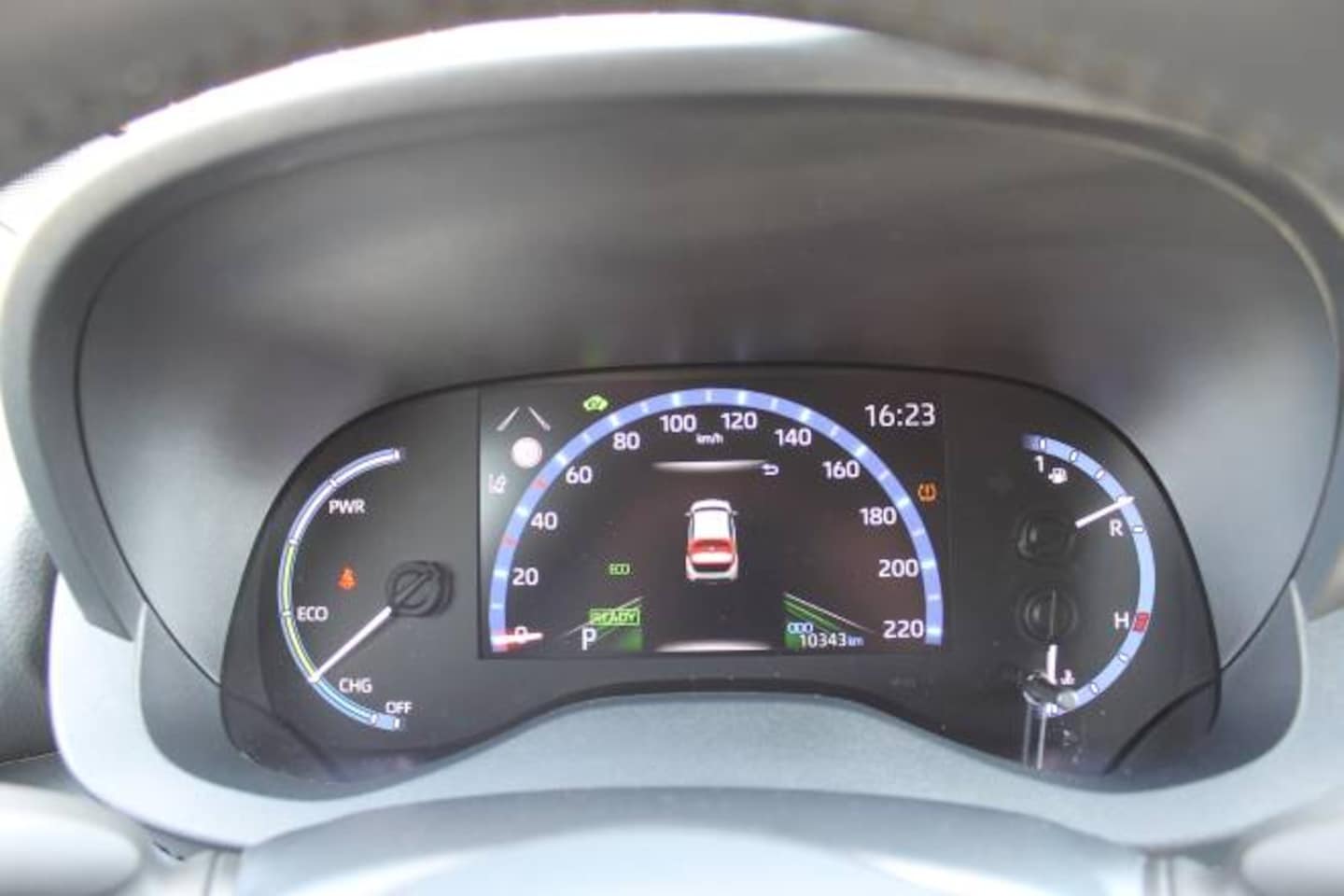 Toyota Yaris Cross - 1.5 VVT-I Hybrid 116pk CVT Team D