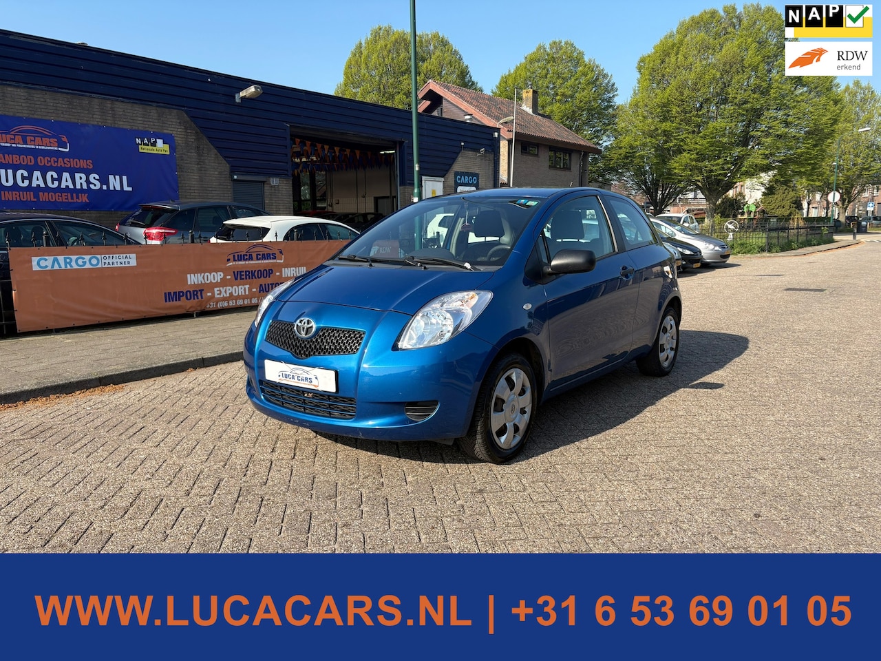 Toyota Yaris - 1.0 VVT-i Terra 1.0 VVTi Terra NIEUWE APK! - AutoWereld.nl