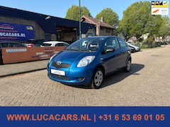 Toyota Yaris - 1.0 VVTi Terra NIEUWE APK