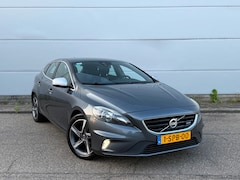 Volvo V40 - 1.6 D2 R-Design (bj 11-2013) CLIMA|NAVI|LEER|PDC