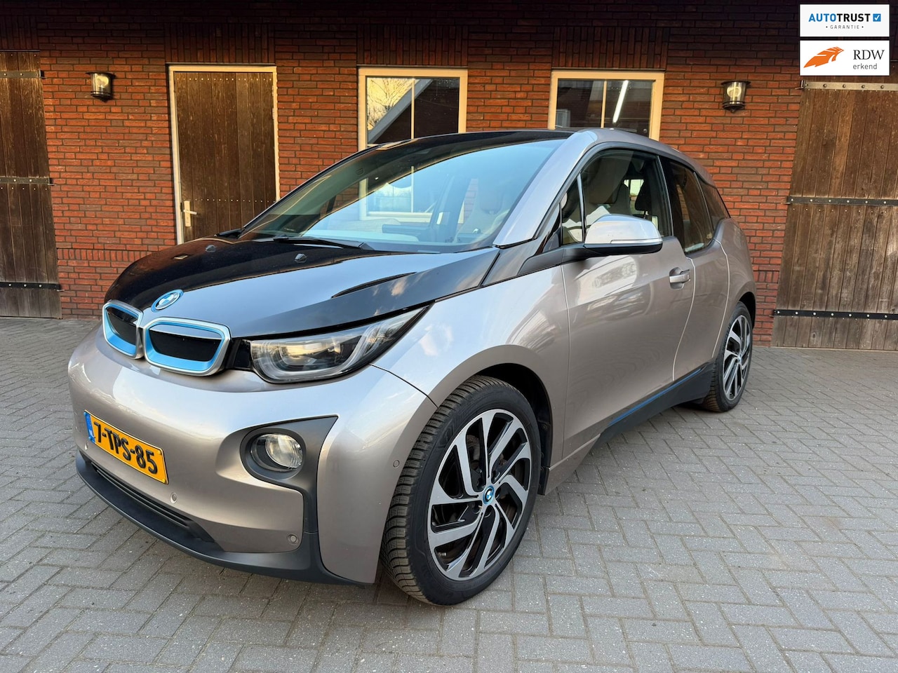BMW i3 - Range Extender |ACC| PANO| Leder| Camera| Keyless - AutoWereld.nl