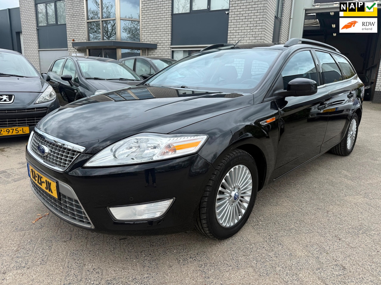 Ford Mondeo Wagon - 2.0-16V Titanium Clima Trekhaak Nap - AutoWereld.nl