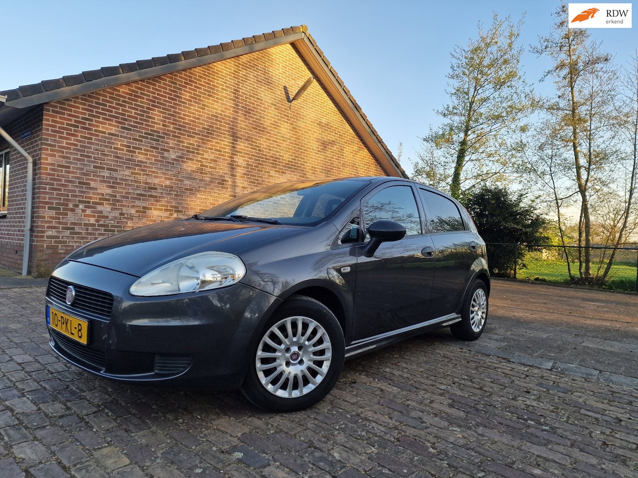 Fiat Grande Punto - 1.3 M-Jet Actual PSENSOR AIRCO 2 X SLEUTELS - AutoWereld.nl