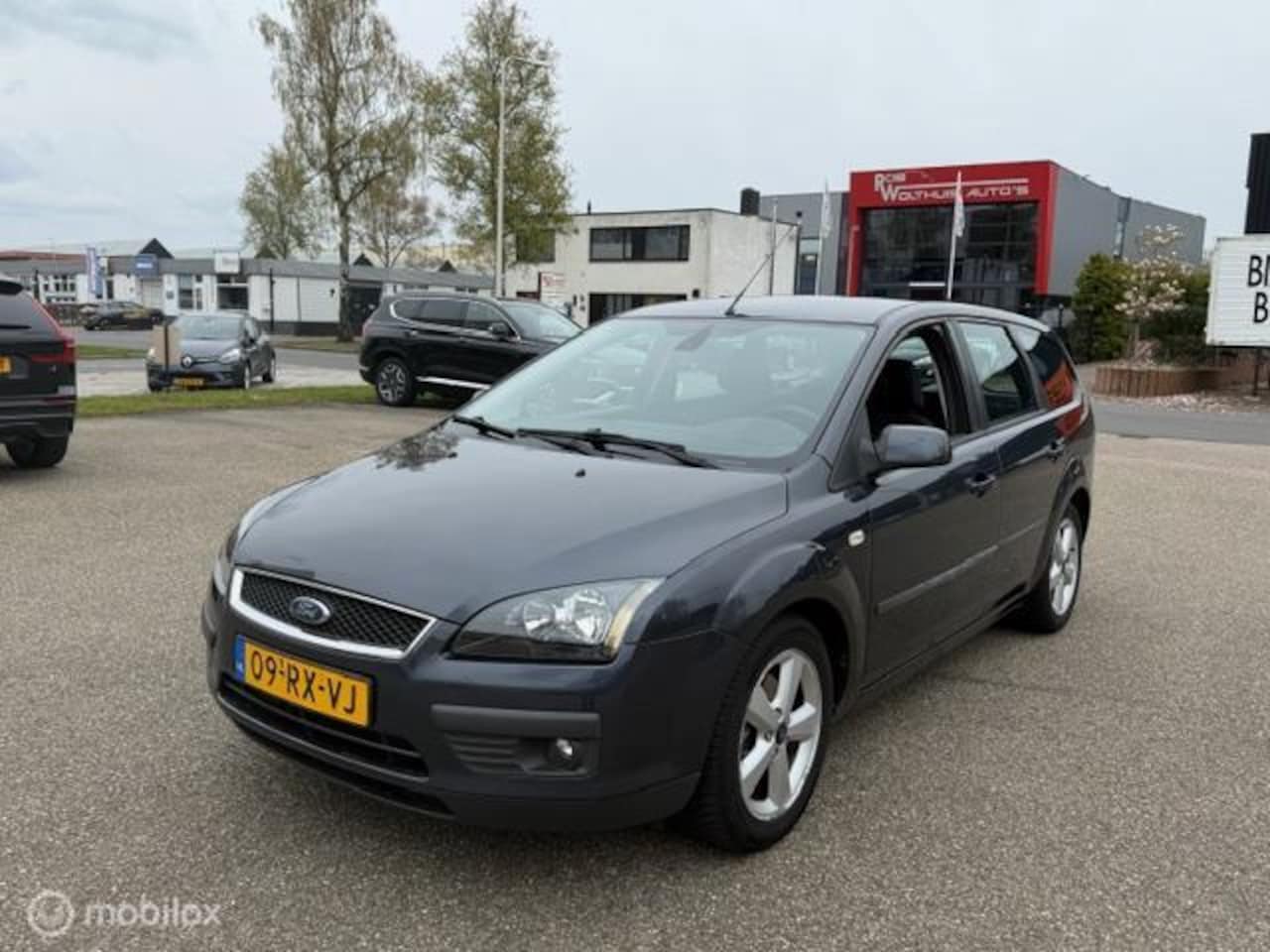 Ford Focus Wagon - 1.6-16V Futura 1.6-16V Futura - AutoWereld.nl