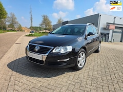 Volkswagen Passat Variant - 2.0 FSI Comfortline Business