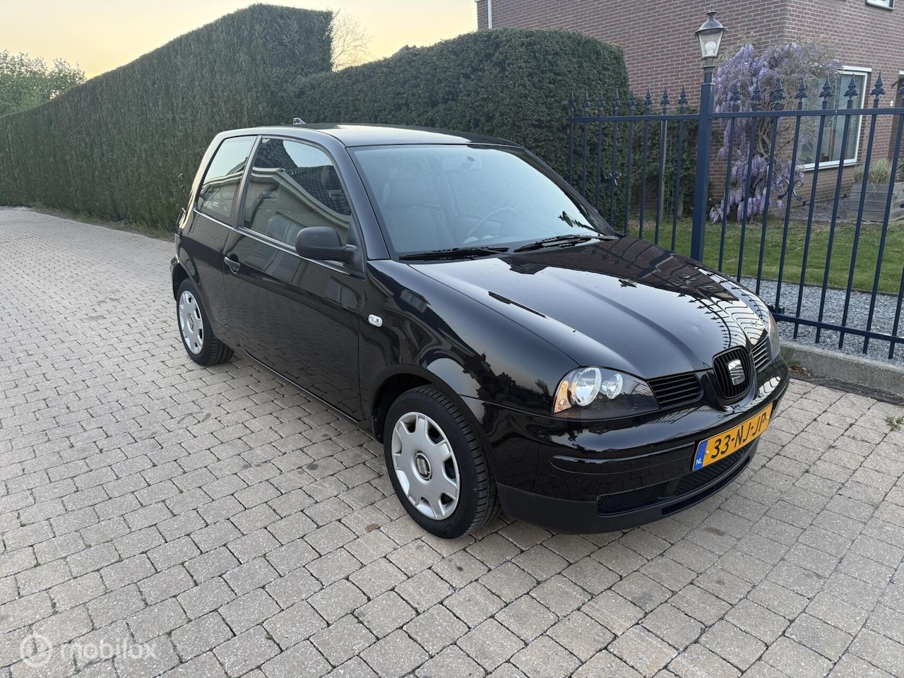 SEAT Arosa - 1.4i S ZEER NETTE AUTO SLECHTS 112000 KM - AutoWereld.nl