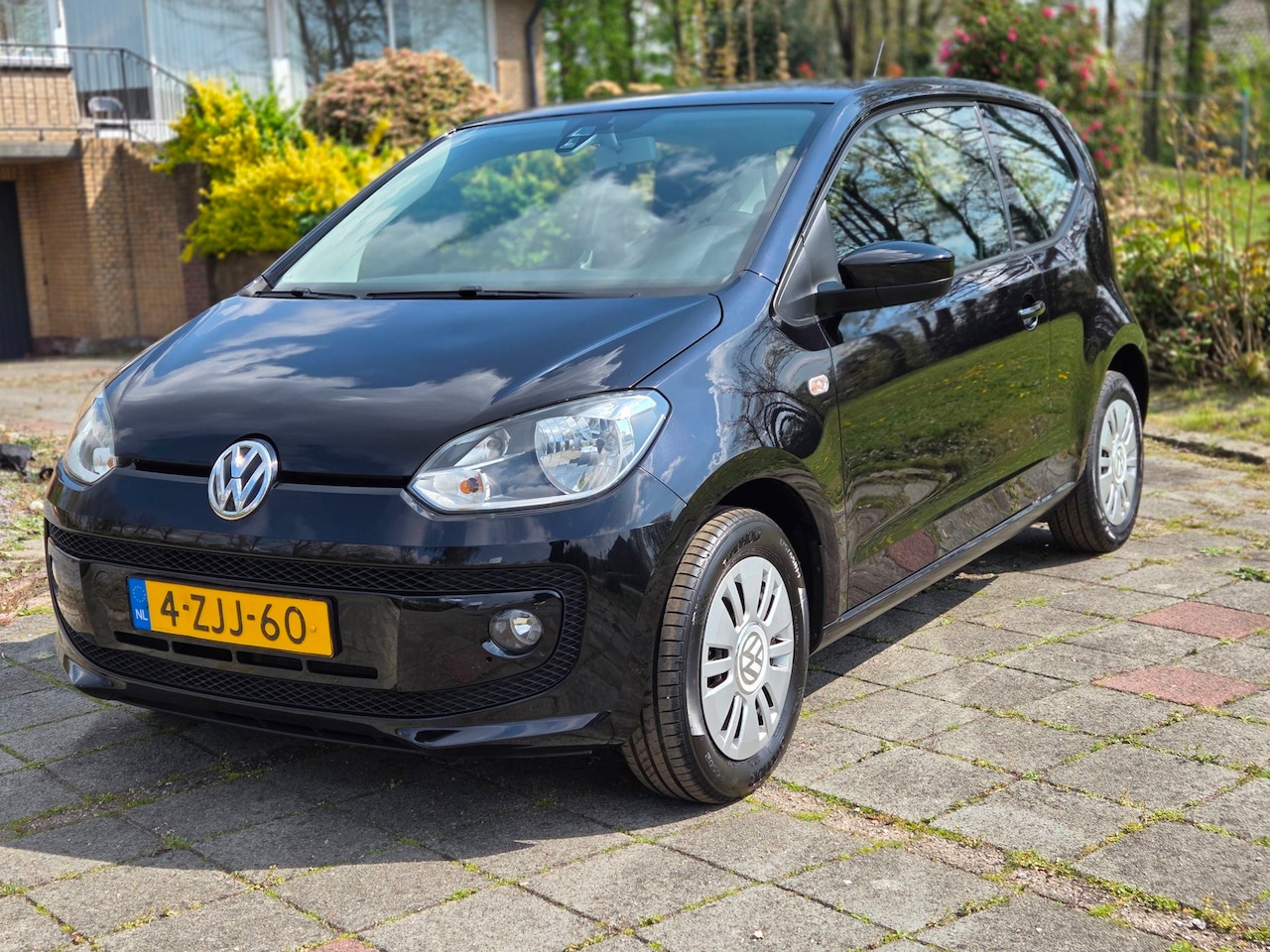 Volkswagen Up! - 1.0 move up! BlueMotion 1.0 move up! BlueMotion - AutoWereld.nl