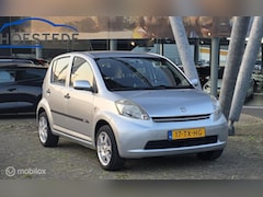 Daihatsu Sirion 2 - 1.3-16V Comfort