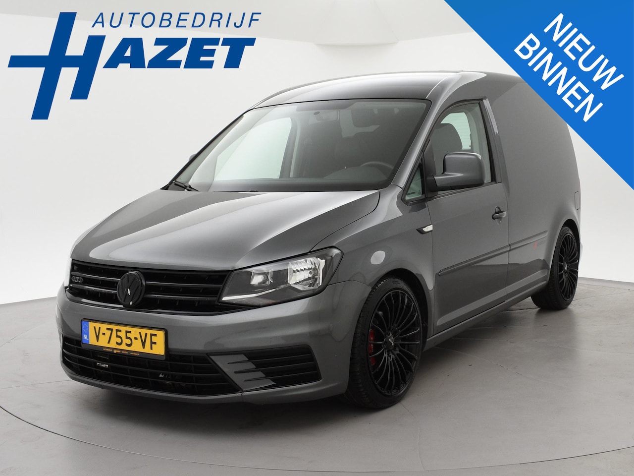 Volkswagen Caddy - 2.0 TDI 180 PK + 18 INCH | VERLAAGD | BREMBO | APPLE CARPLAY | TREKHAAK | STOELVERWARMING - AutoWereld.nl