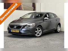 Volvo V40 - 1.6 D2 MOMENTUM CRUISE CONTROL CLIMATE CONTROL BLUETOOTH TELEFOON MEDIA VOORBEREIDING PDC
