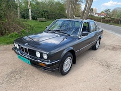 BMW 3-serie - 323i