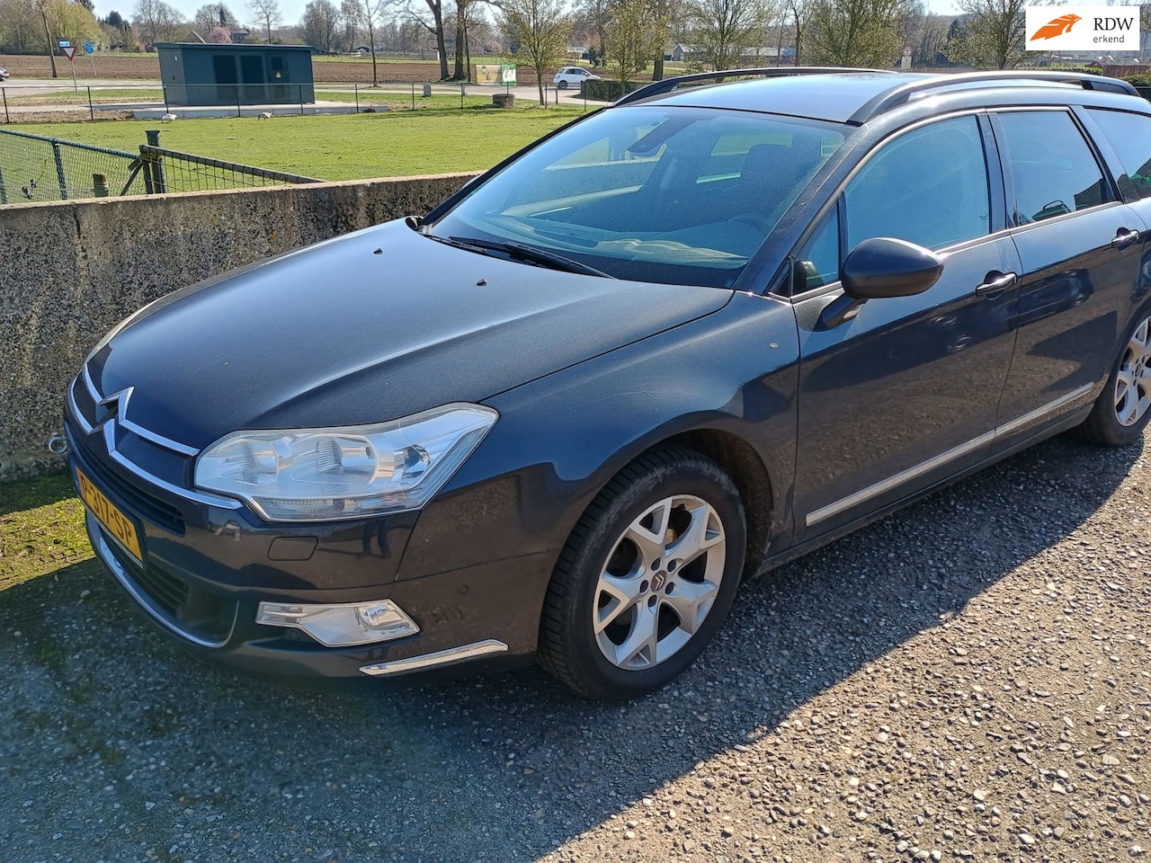 Citroën C5 Tourer - 2.0 HDiF Ligne Business DISTRIBUTIERIEM GEBROKEN - AutoWereld.nl