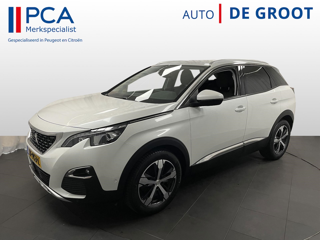 Peugeot 3008 - ALLURE 130pk Navi+Carplay | Trekhaak | Gripp control | keyless - AutoWereld.nl