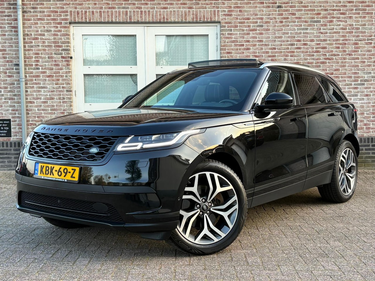 Land Rover Range Rover Velar - 3.0 D275 AWD SE Panorama Meridian Dealer O.H - AutoWereld.nl