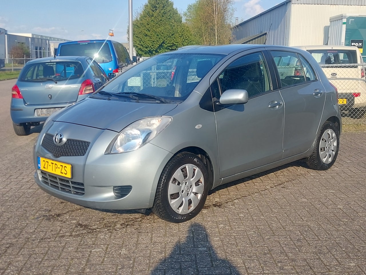 Toyota Yaris - 1.3 VVT-i Sol 1.3 VVTi Sol - AutoWereld.nl