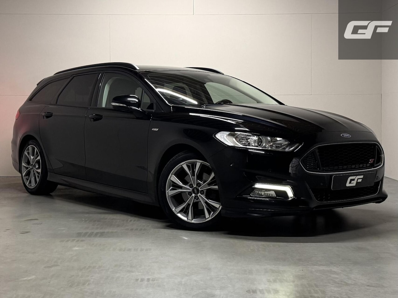 Ford Mondeo Wagon - 2.0 ST-Line Carplay Memory PDC Sfeer - AutoWereld.nl