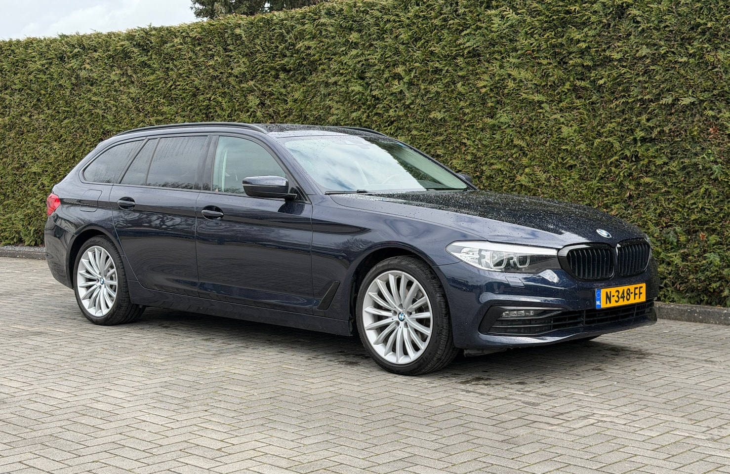 BMW 5-serie Touring - 520d High Executive Sportline Elektrisch Trekhaak - AutoWereld.nl