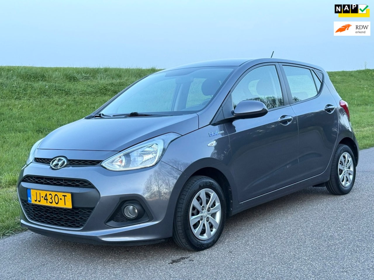 Hyundai i10 - 1.0i i-Motion Comfort | Climate | Cruise | 1 Eigenaar - AutoWereld.nl