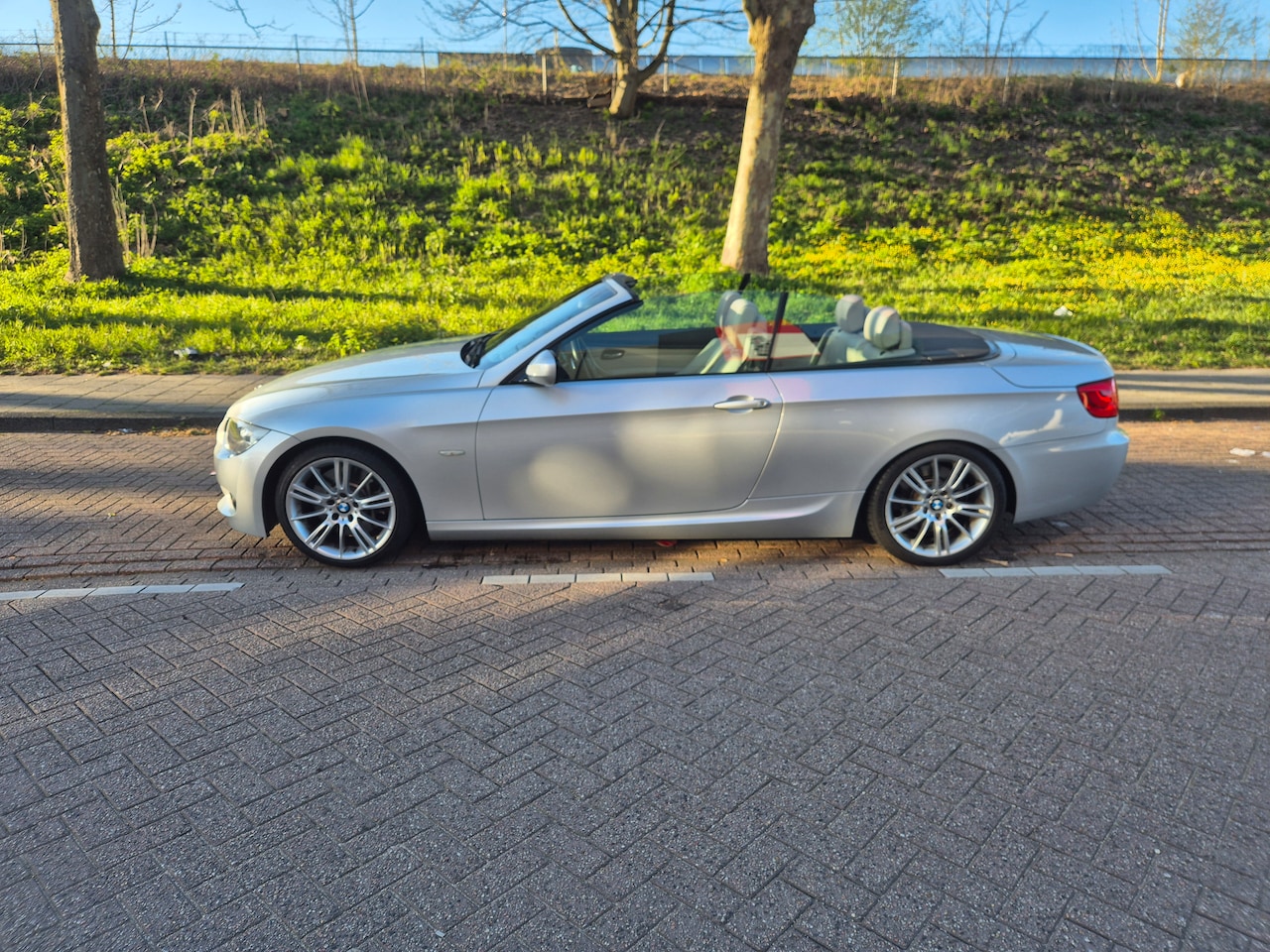 BMW 3-serie Cabrio - 335i High Executive - AutoWereld.nl