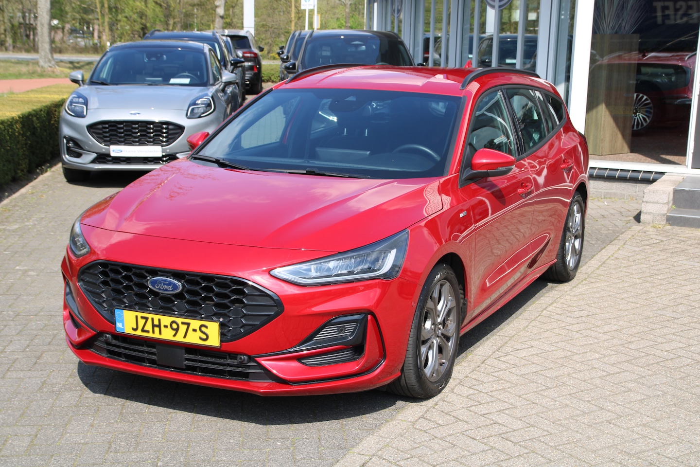 Ford Focus Wagon - 1.0 EcoBoost 155 PK Hybrid AUTOMAAT ST-Line X Trekgewicht 1500 kg TREKHAAK AFNEEMBAAR |B&O - AutoWereld.nl