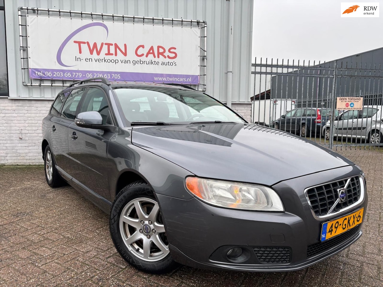 VOLVO V70