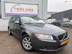 Volvo V70 - 2.5T Momentum