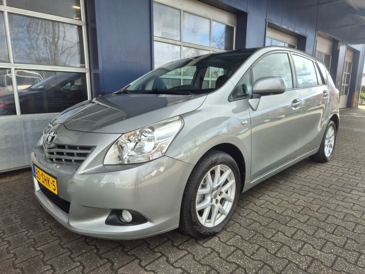 Toyota Verso - 1.6 VVT-i Business 1.6 VVT-I BUSINESS, Camera, Pano, Trekhaak, ALL IN Prijs. - AutoWereld.nl