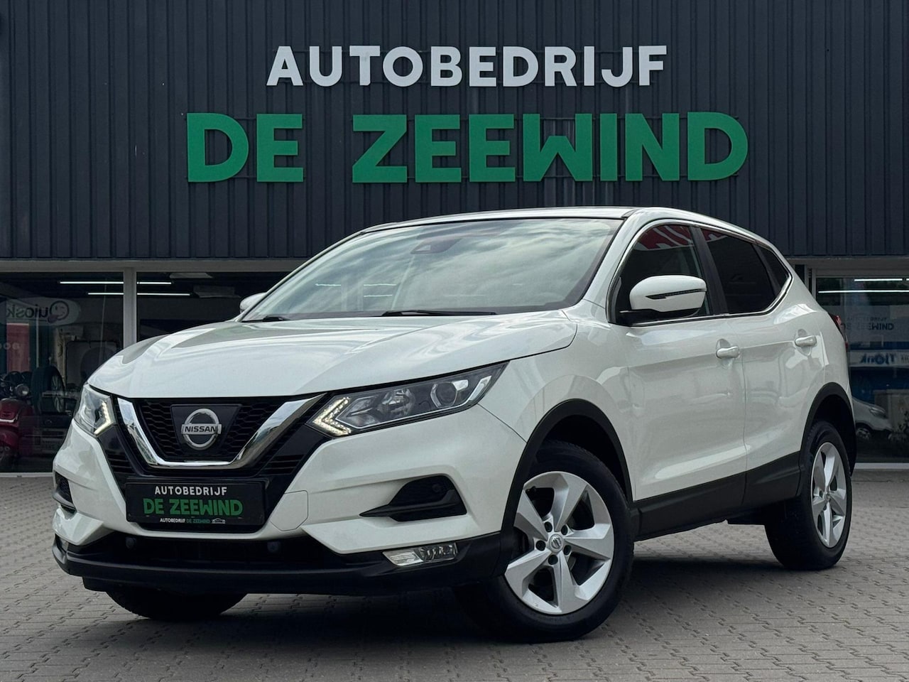 Nissan Qashqai - 1.2 Acenta 1.2 Acenta - AutoWereld.nl
