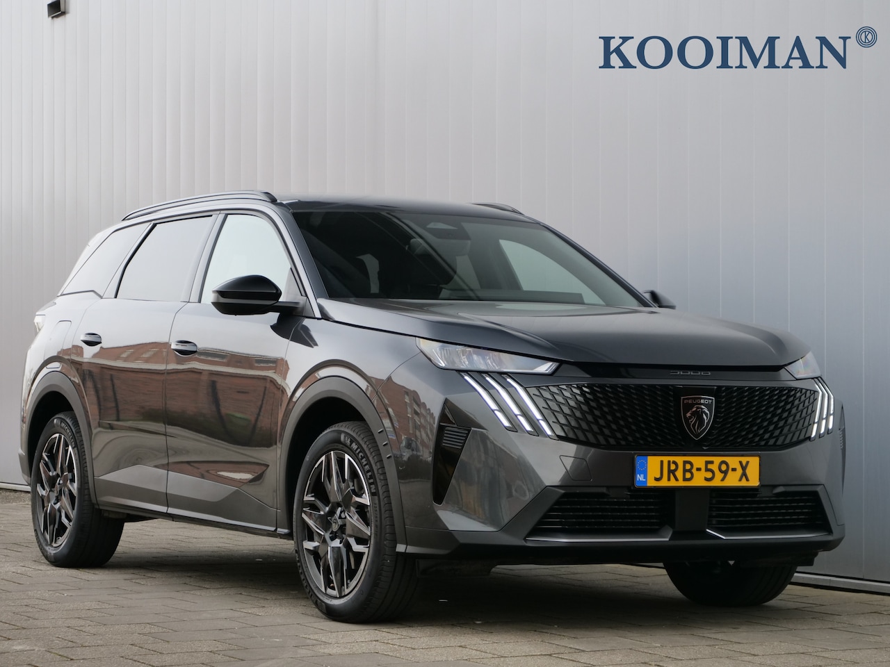 Peugeot 5008 - 1.2 Hybrid 145 Pk Allure Automaat 7 persoons Apple Carplay / DAB / Camera / Airco achterin - AutoWereld.nl