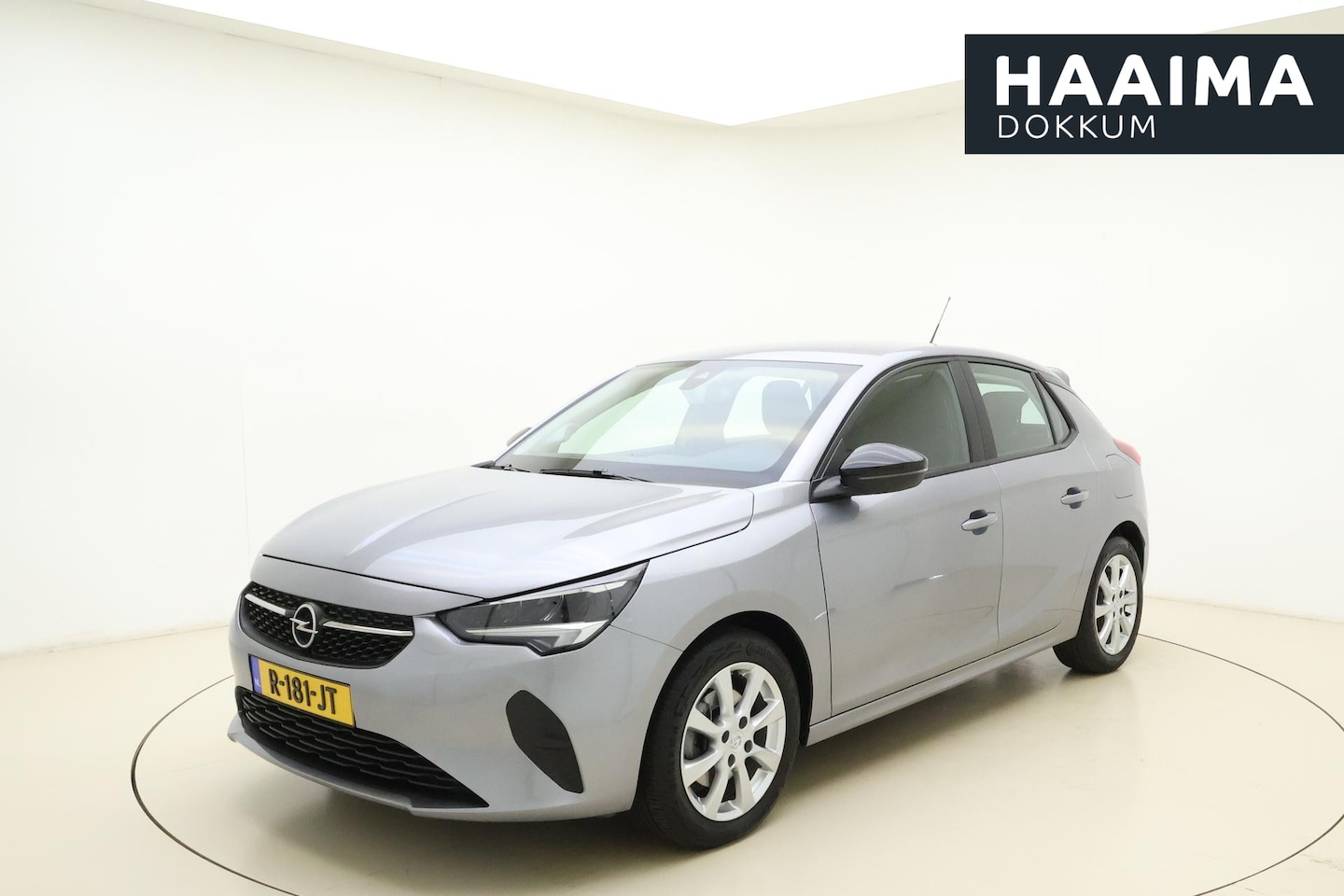 Opel Corsa - 1.2 Elegance Automaat | Airco | Navigatie | Cruise control | Trekhaak | Lage km stand - AutoWereld.nl