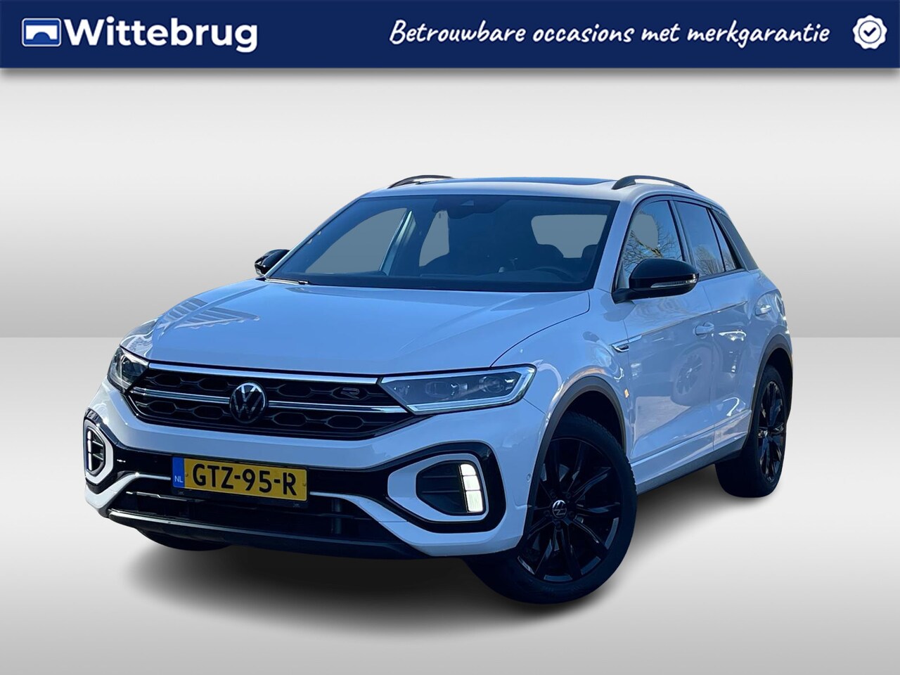 Volkswagen T-Roc - 2.0 TSI 4Motion 190PK DSG R-Line Business+ / Black Style / Panoramadak / 18'' LMV / VW - AutoWereld.nl