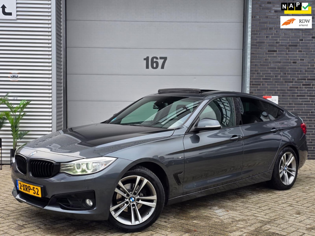 BMW 3-serie Gran Turismo - 320i Sport Pack|Open dak|Nette auto|Onderhouden| - AutoWereld.nl
