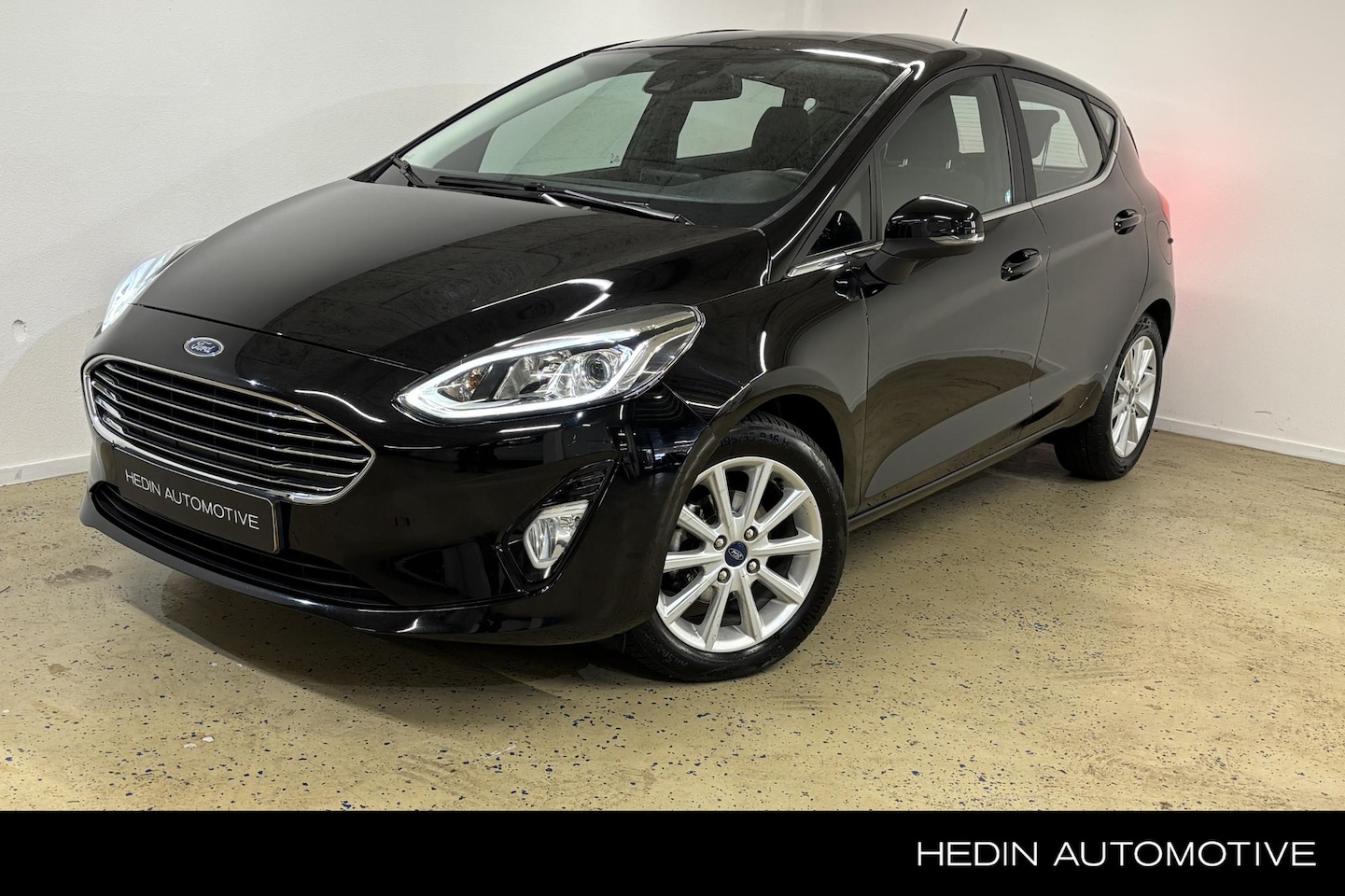 Ford Fiesta - 1.0 EcoBoost Titanium Navigatie | Parkeersensoren - AutoWereld.nl