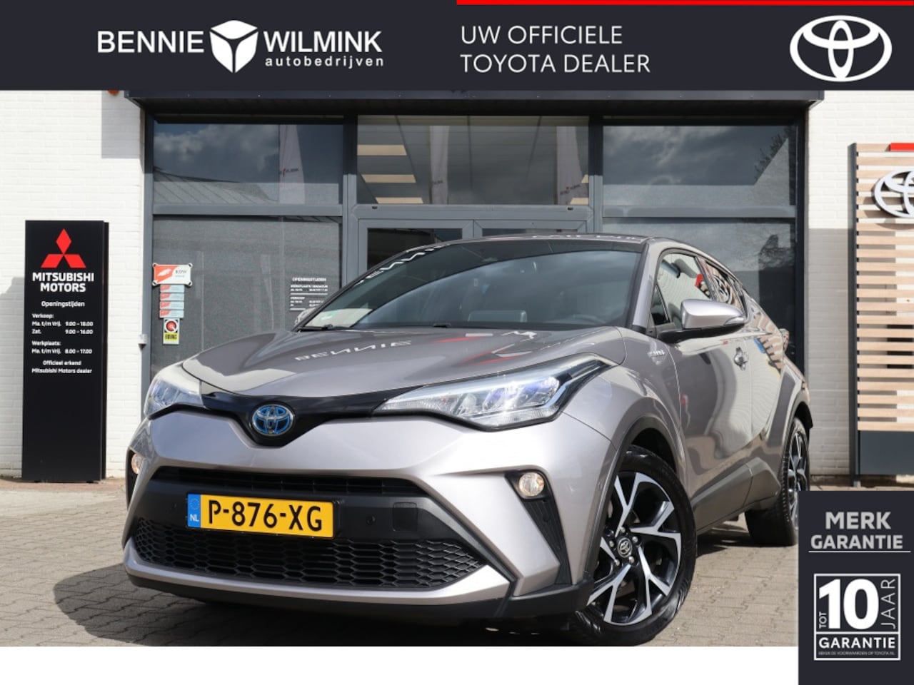 Toyota C-HR - 1.8 Hybrid First Edition Trekhaak | Blindspot | Carplay | AllSea - AutoWereld.nl