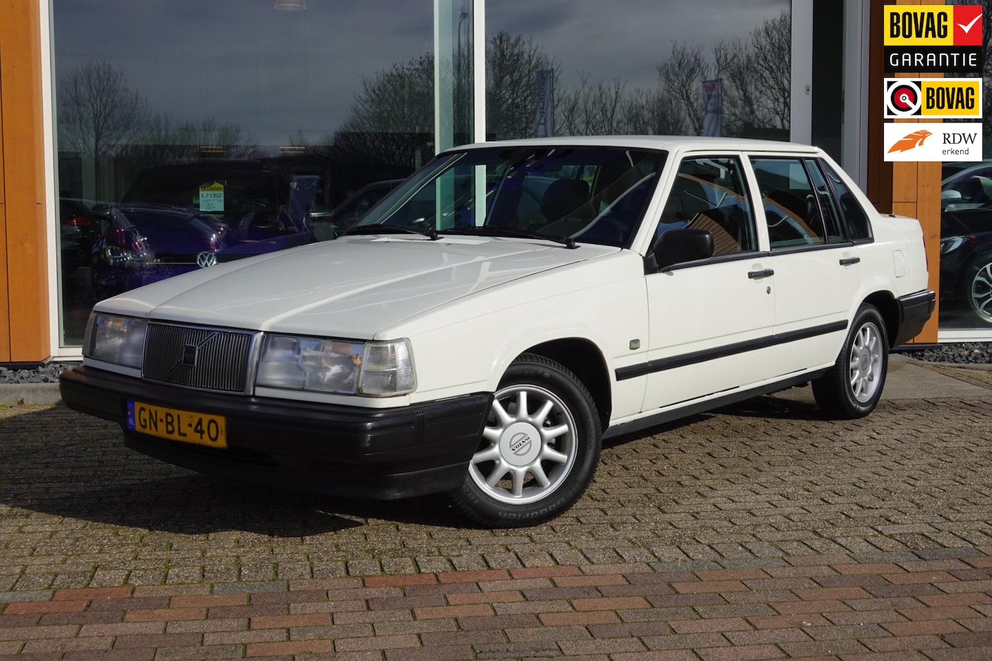 Volvo 940 - 2.3i GL Royal Class 2.3i GL Royal Class - AutoWereld.nl