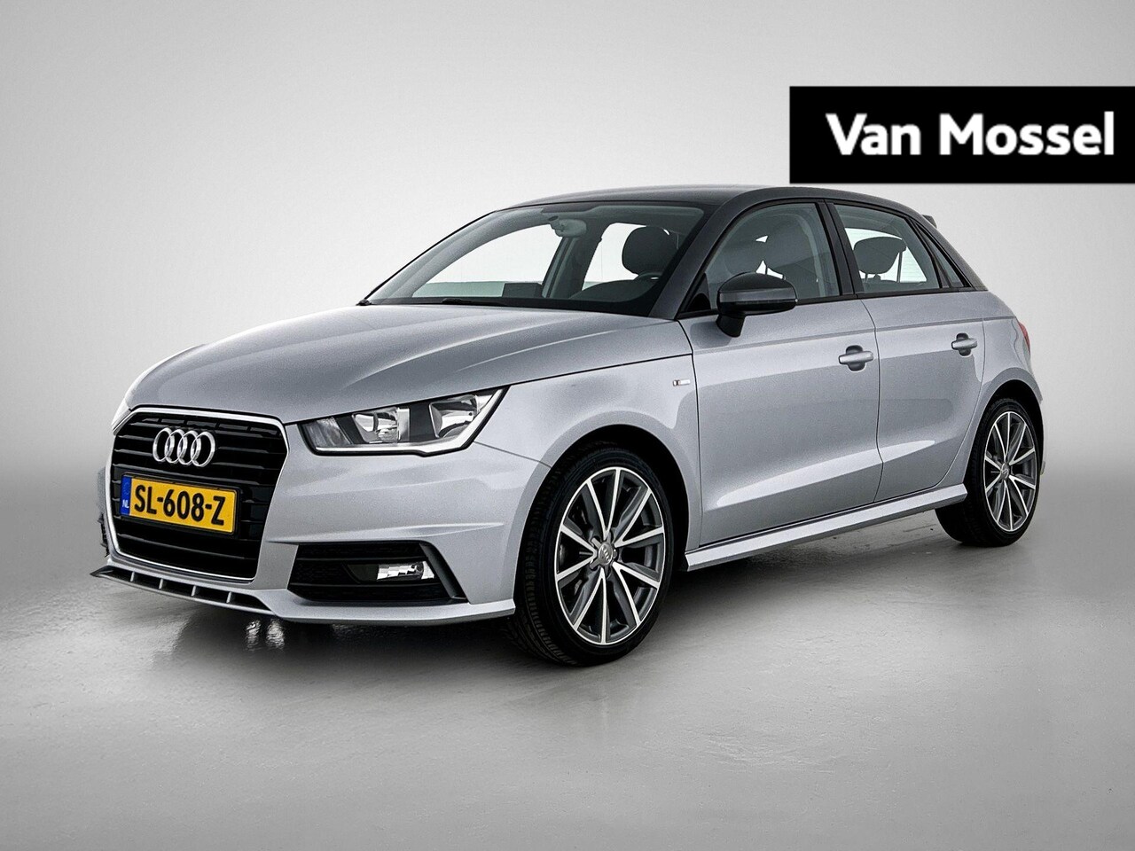 Audi A1 Sportback - 1.0 TFSI Adrenalin 95 PK | S-line | Automaat | Navigatie | Parkeersensoren | Cruise Contro - AutoWereld.nl