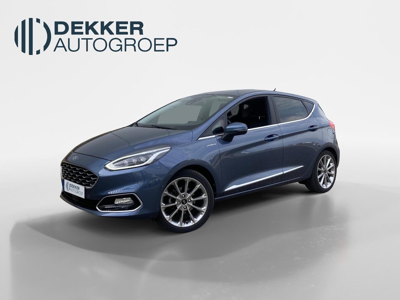 Ford Fiesta - 1.0 EcoBoost Vignale Winter Pack - Lederen bekleding - Adaptieve cruise control - trekhaak - AutoWereld.nl