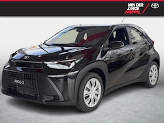 Toyota Aygo X - Hybrid 115 play Carplay Android Auto Clima